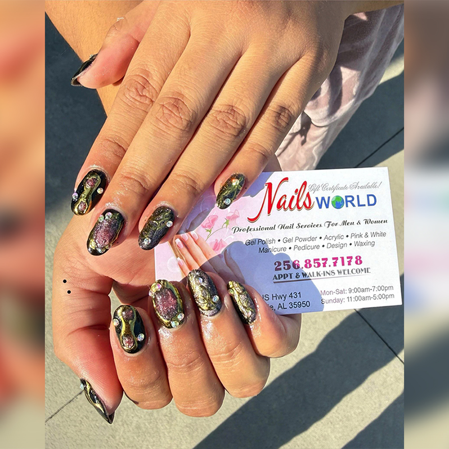 Nails World